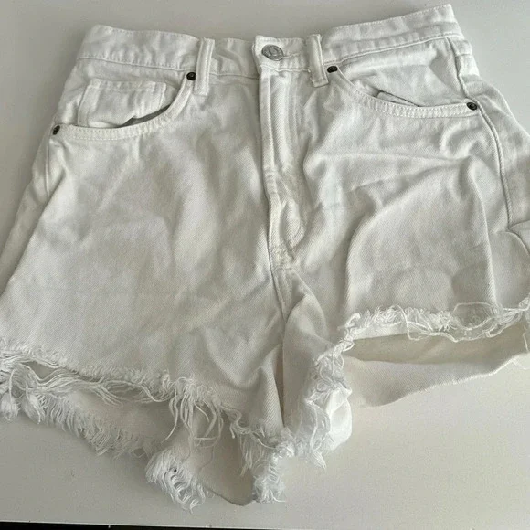 Zara White High Rise Denim Shorts - Picture 3 of 8